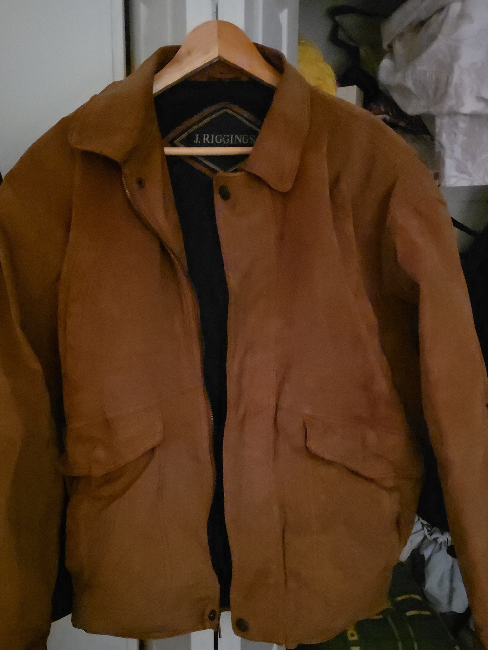 Men’s Tan Leather Bomber Jacket Some Taken With And Without Flash